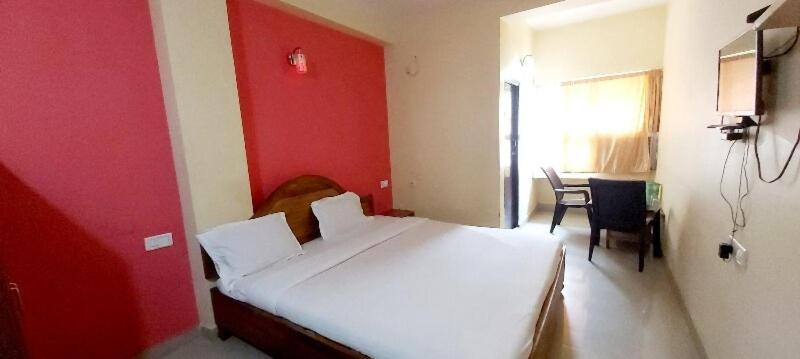 Spot On 80624 Hotel Niladri Complex Puri Exterior photo